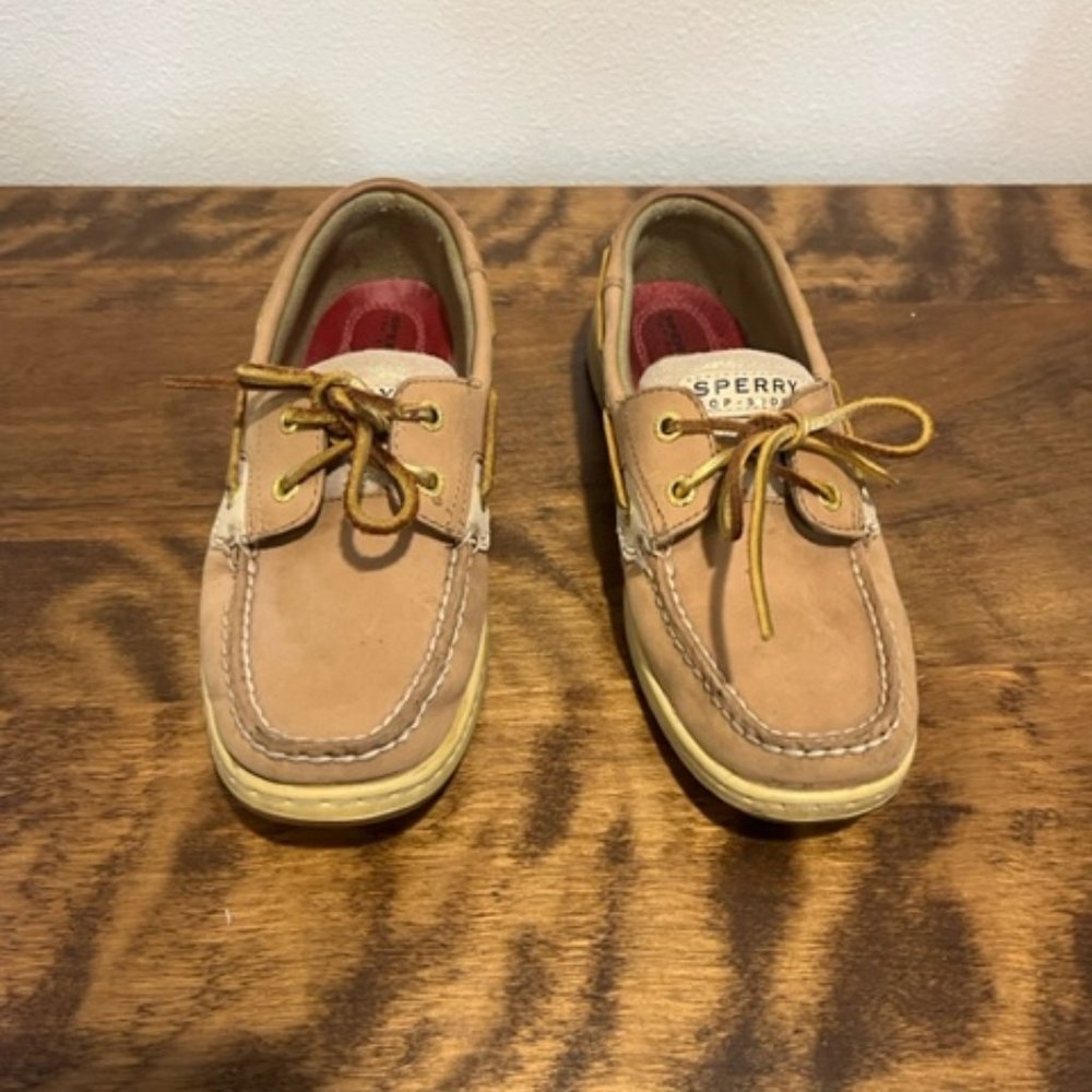 Tan Sperry loafers boat shoes 7.5 D